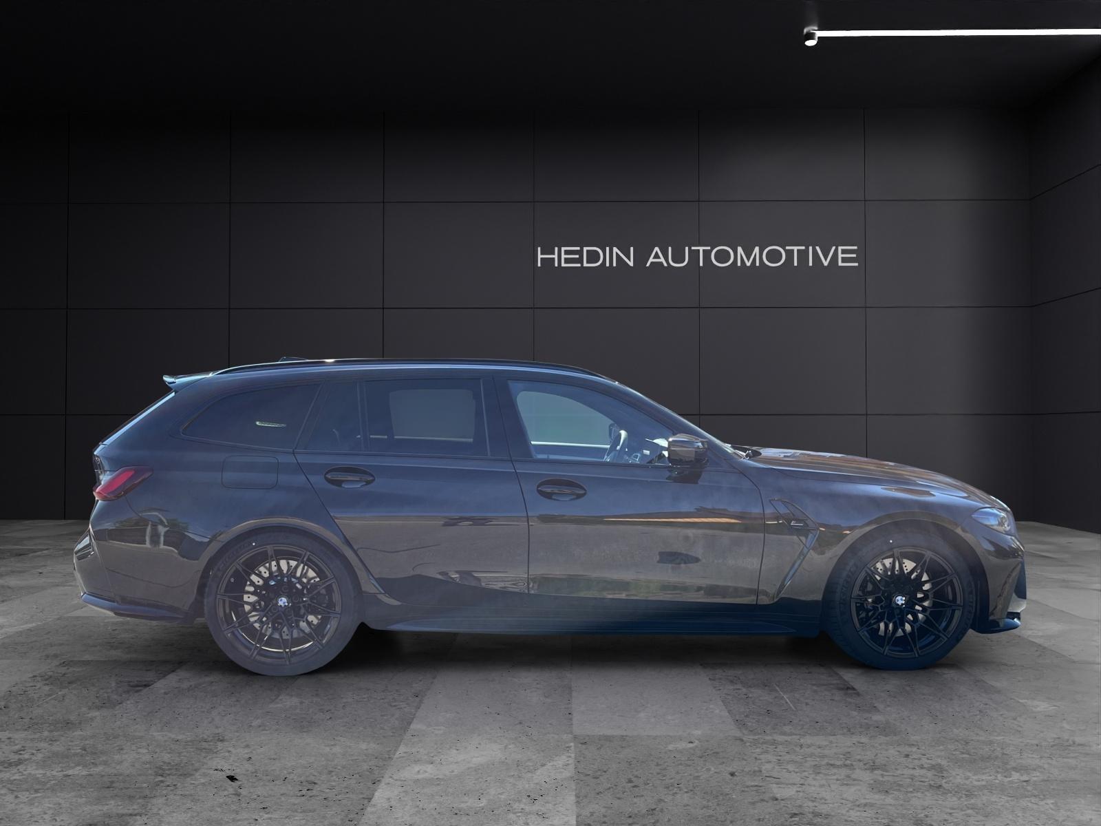 BMW M3 Competition xDrive Touring-image-16