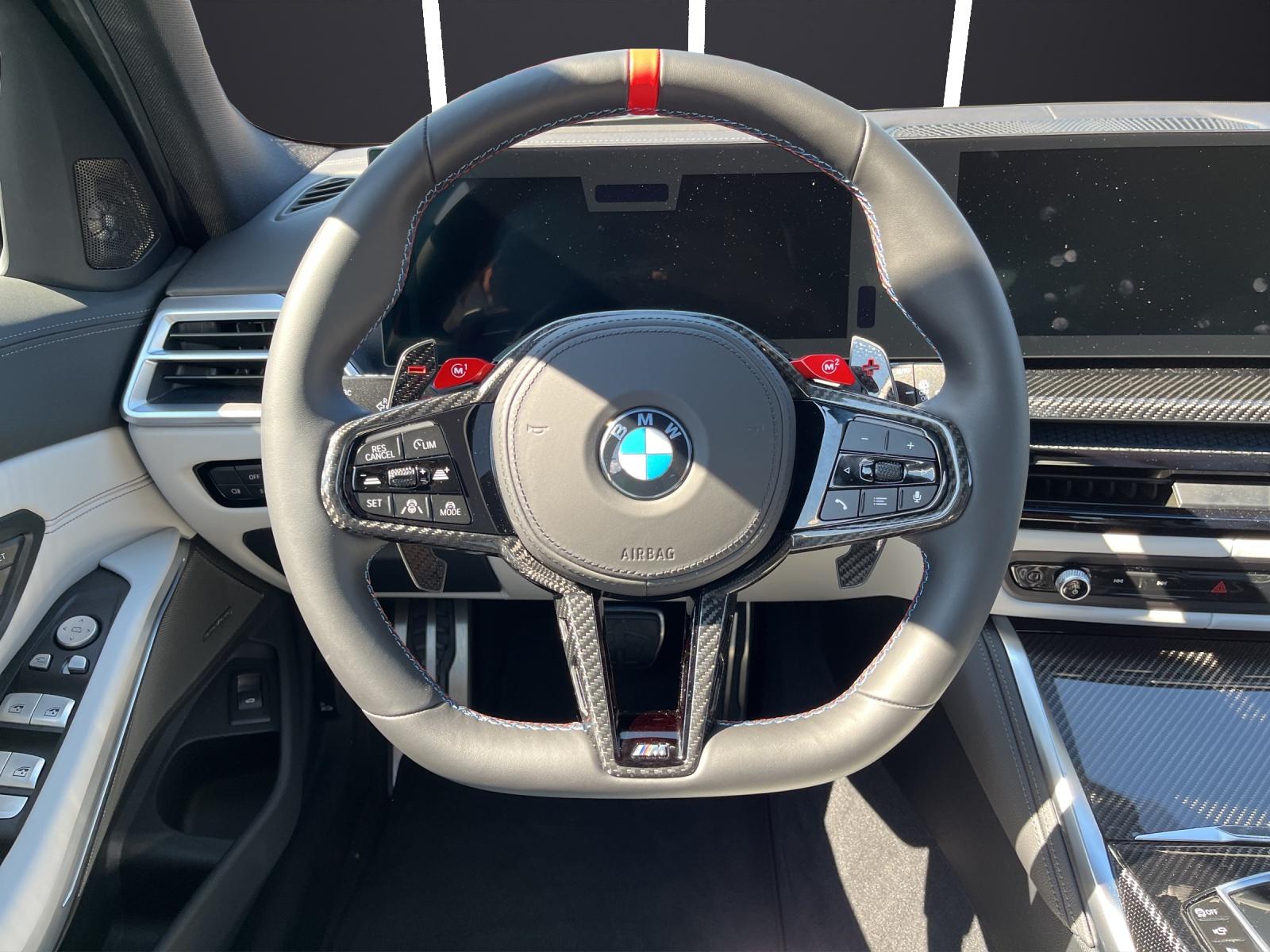 BMW M3 Competition xDrive Touring-image-5