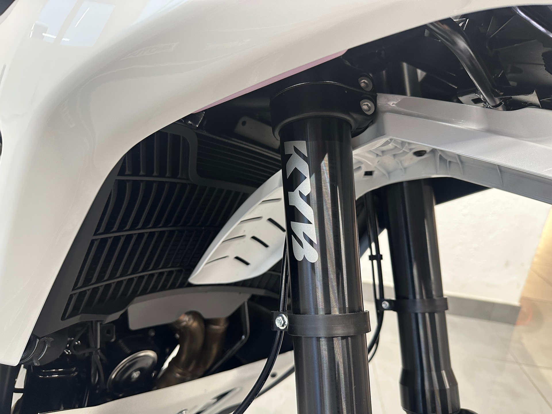 CF MOTO 1000 MT-X | Vorführfahrzeug | neuwertig | ab MFK-image-10