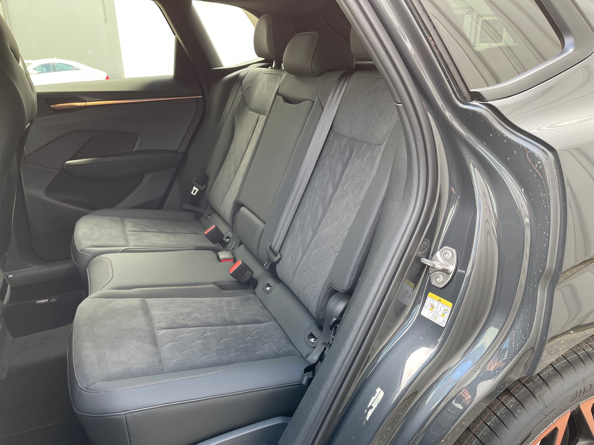 CUPRA Terramar 1.5 eHybrid Prime Edition VZ DSG-image-5