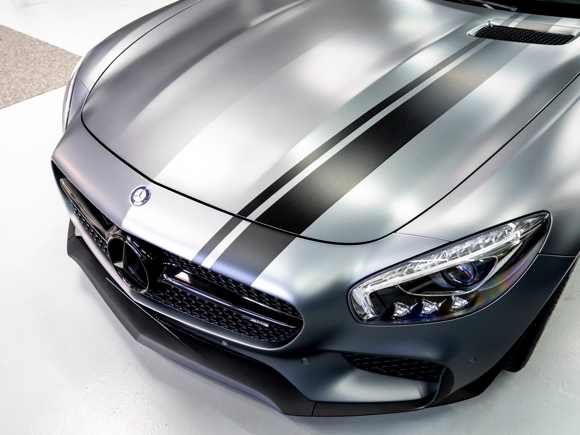 MERCEDES-BENZ AMG GT S Edition 1 Speedshift DCT-image-30