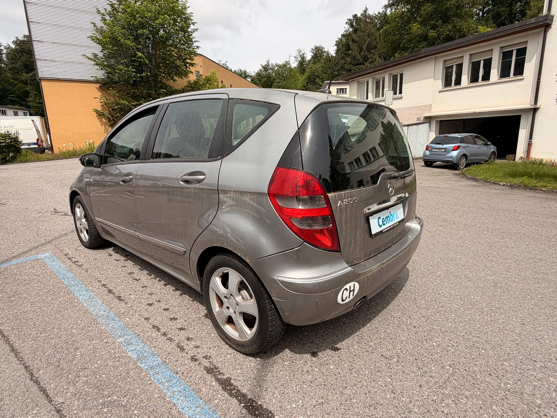 MERCEDES-BENZ A 200 Avantgarde-showroom-element-3