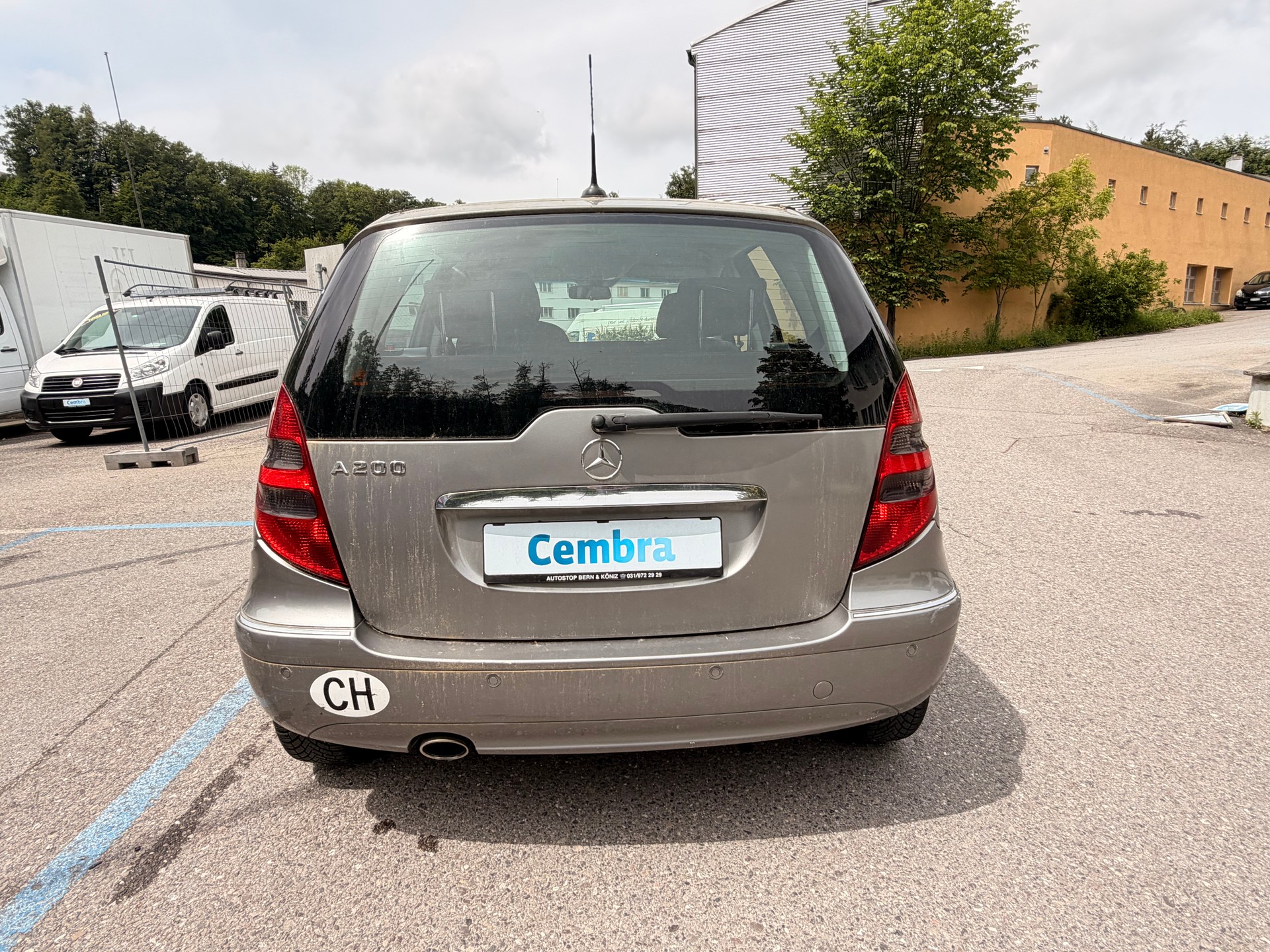 MERCEDES-BENZ A 200 Avantgarde-image-4