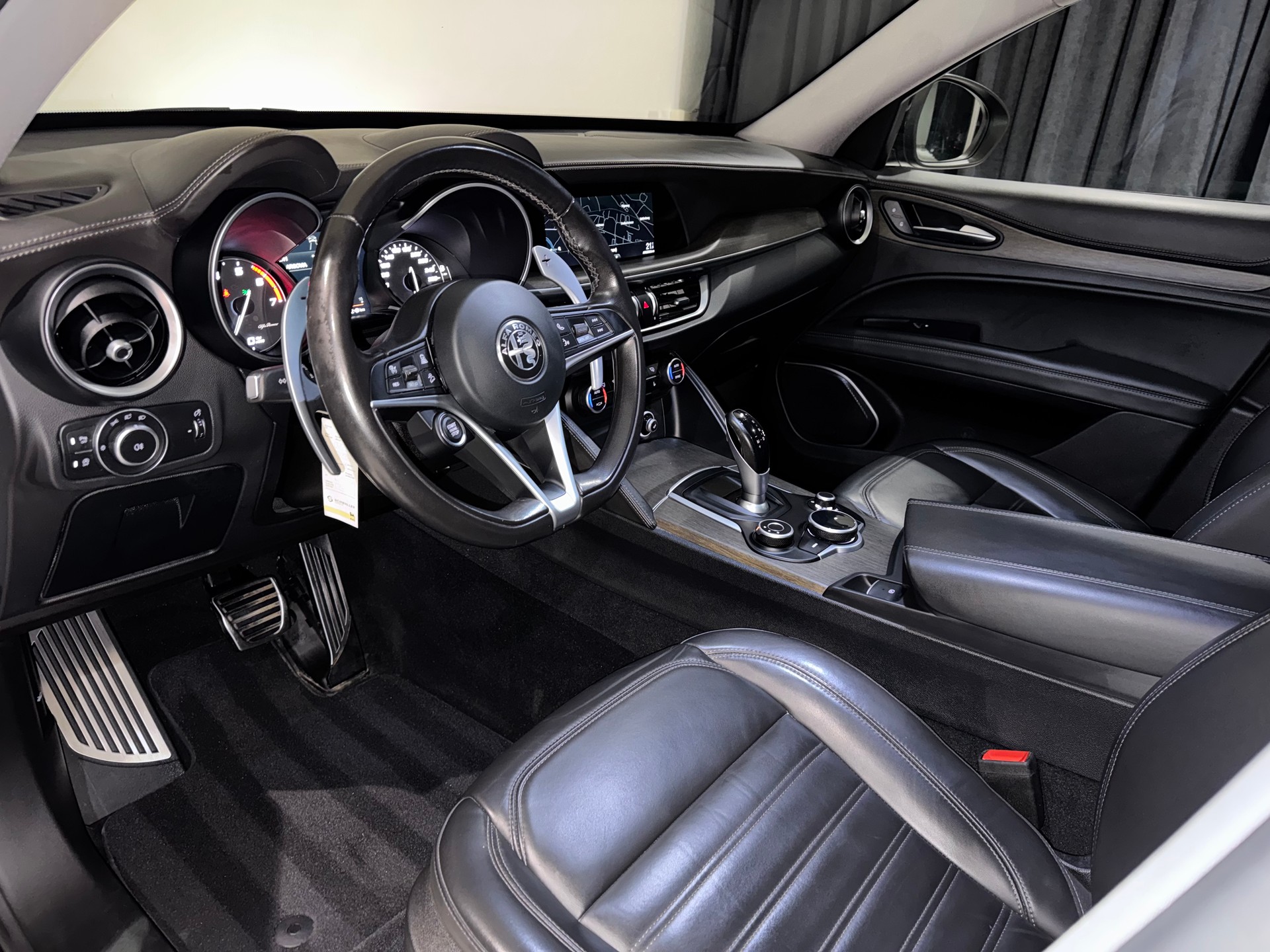 ALFA ROMEO Stelvio 2.0 Super Q4 Automatic | CH |-image-9