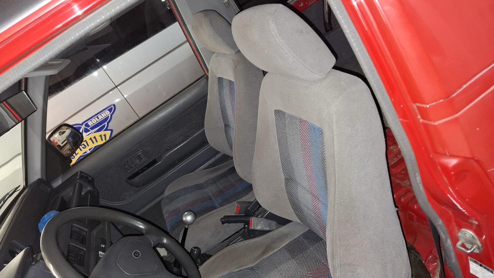 DAIHATSU 1.6-16 4x4 EL Hardtop-image-1