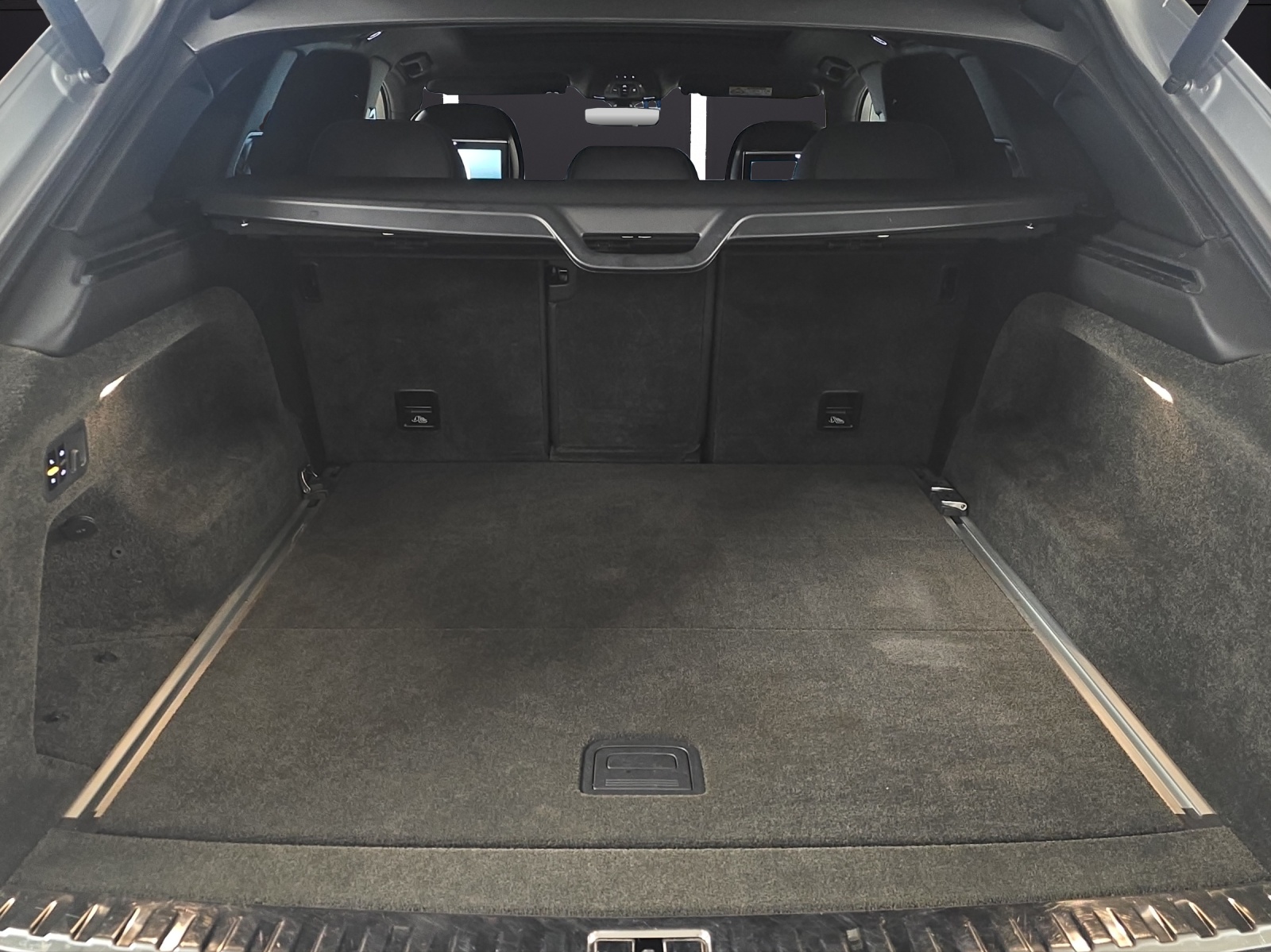 BENTLEY Bentayga W12-image-28