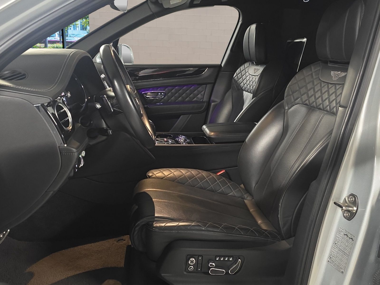 BENTLEY Bentayga W12-image-8