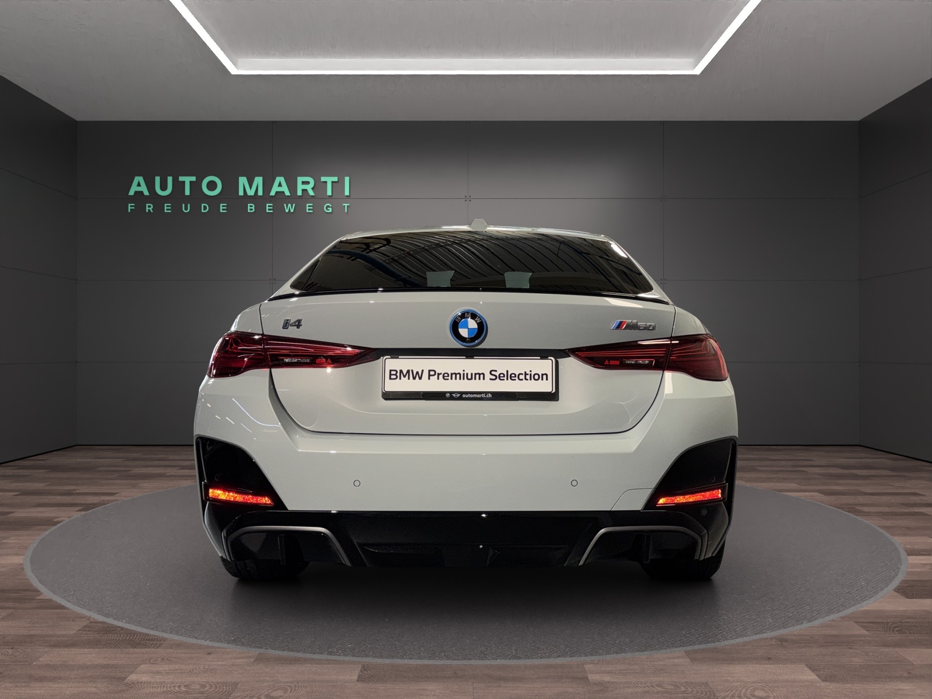 BMW i4 M60 xDrive-image-3