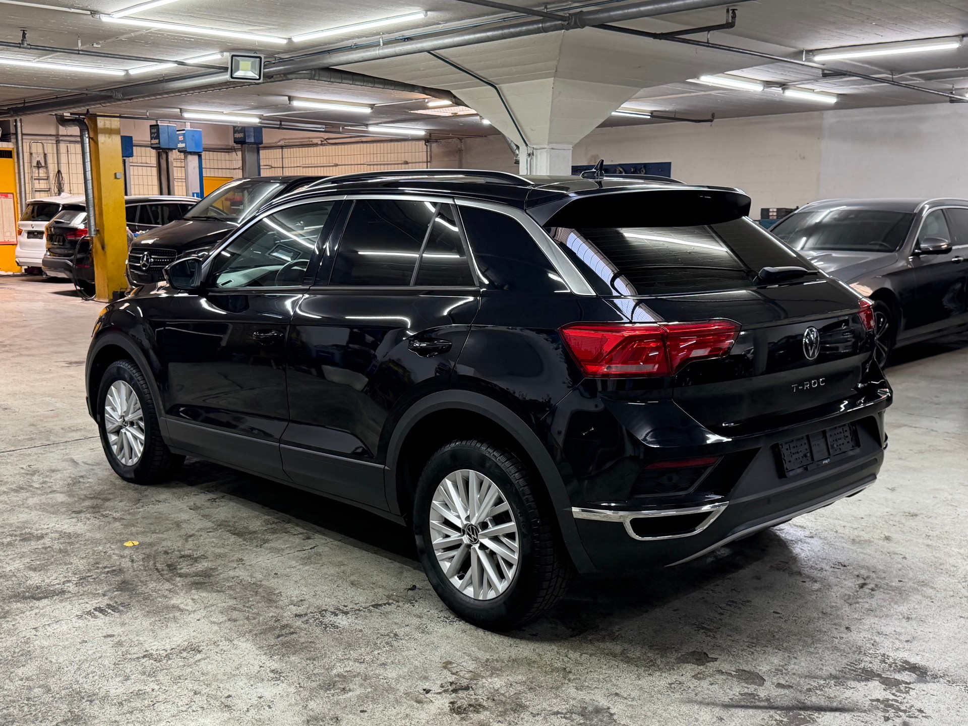 VW T-Roc 2.0 TDI SCR Advance DSG 4Motion-image-7