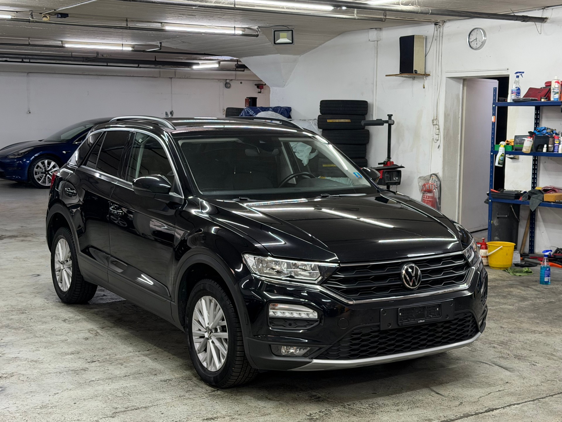 VW T-Roc 2.0 TDI SCR Advance DSG 4Motion-image-2