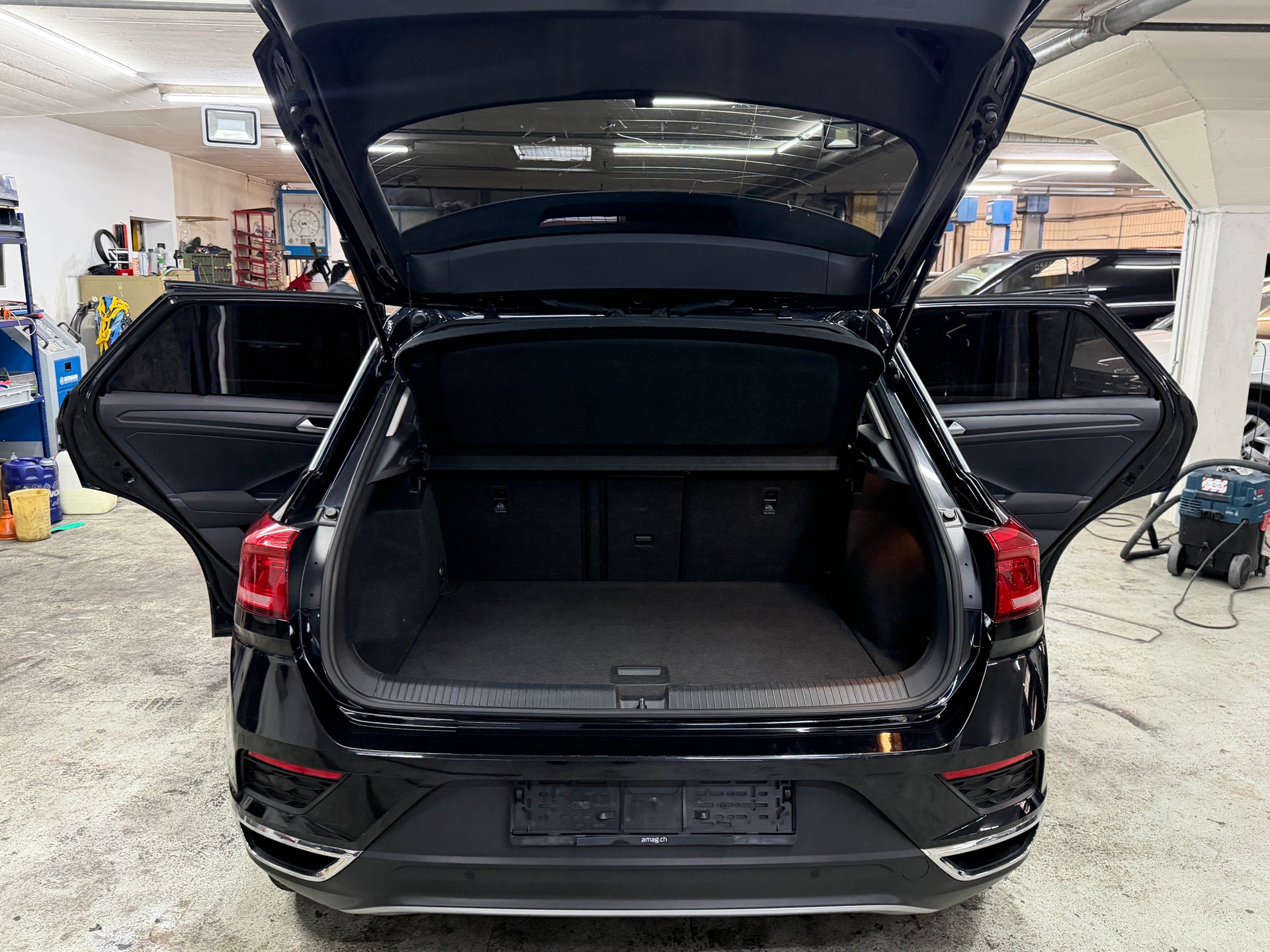 VW T-Roc 2.0 TDI SCR Advance DSG 4Motion-image-11