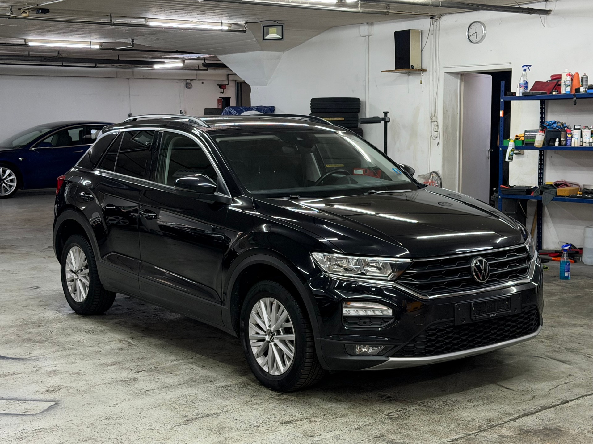 VW T-Roc 2.0 TDI SCR Advance DSG 4Motion-image-0