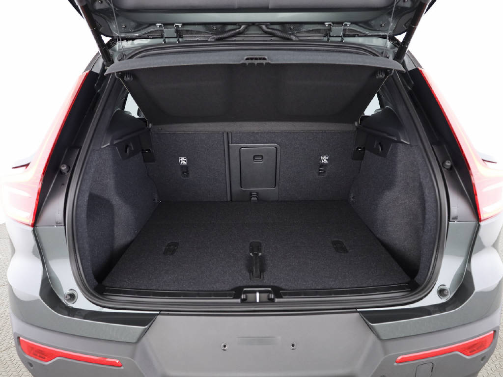 VOLVO EX40 Twin Ultra AWD XCENTRIC-image-22
