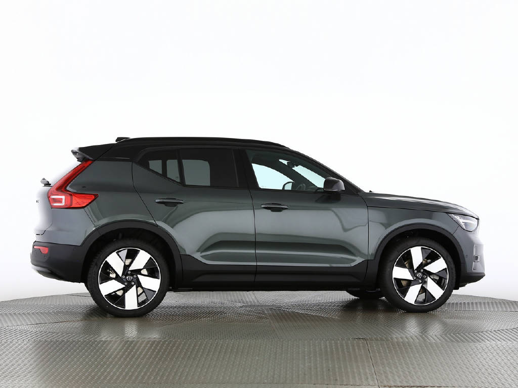 VOLVO EX40 Twin Ultra AWD XCENTRIC-image-14
