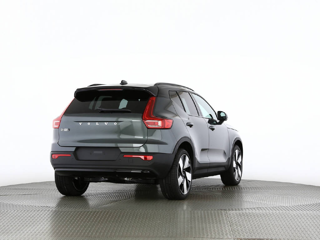 VOLVO EX40 Twin Ultra AWD XCENTRIC-image-12