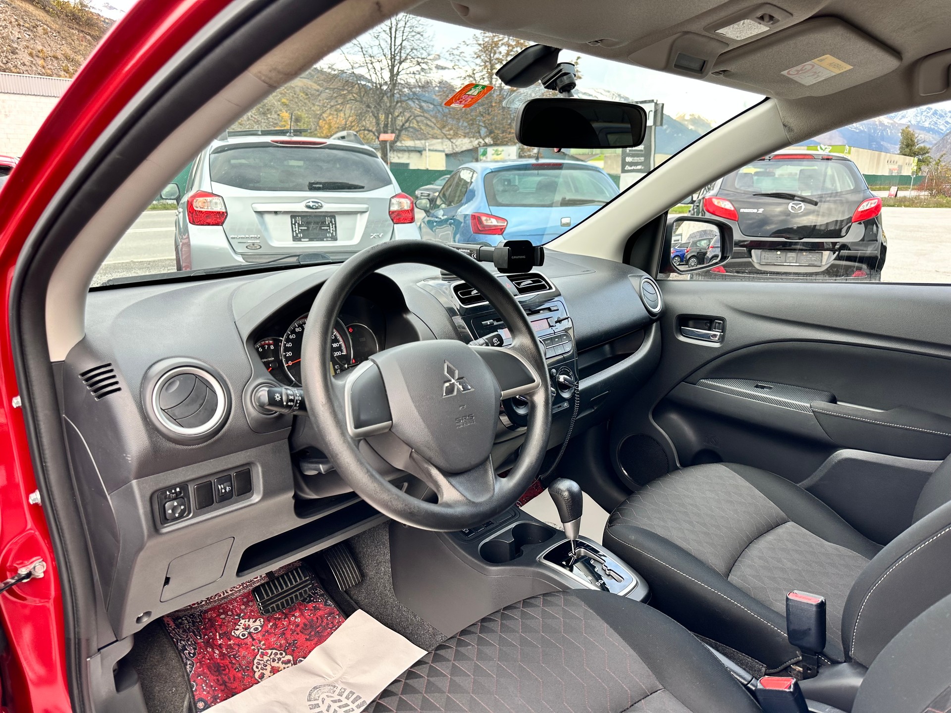 MITSUBISHI Space Star 1.2 Value CVT-image-9