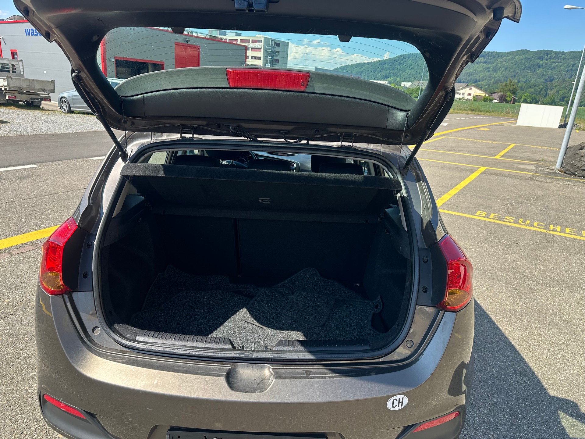 KIA Cee'd 1.6 GDi Trend DCT-image-9