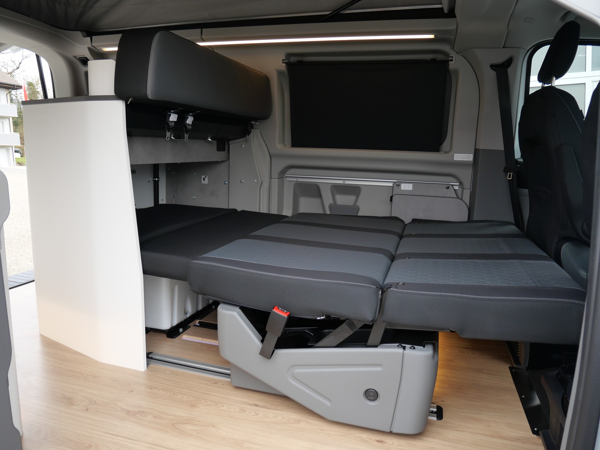 FORD Nugget Westfalia L1 170PS Automat-image-19