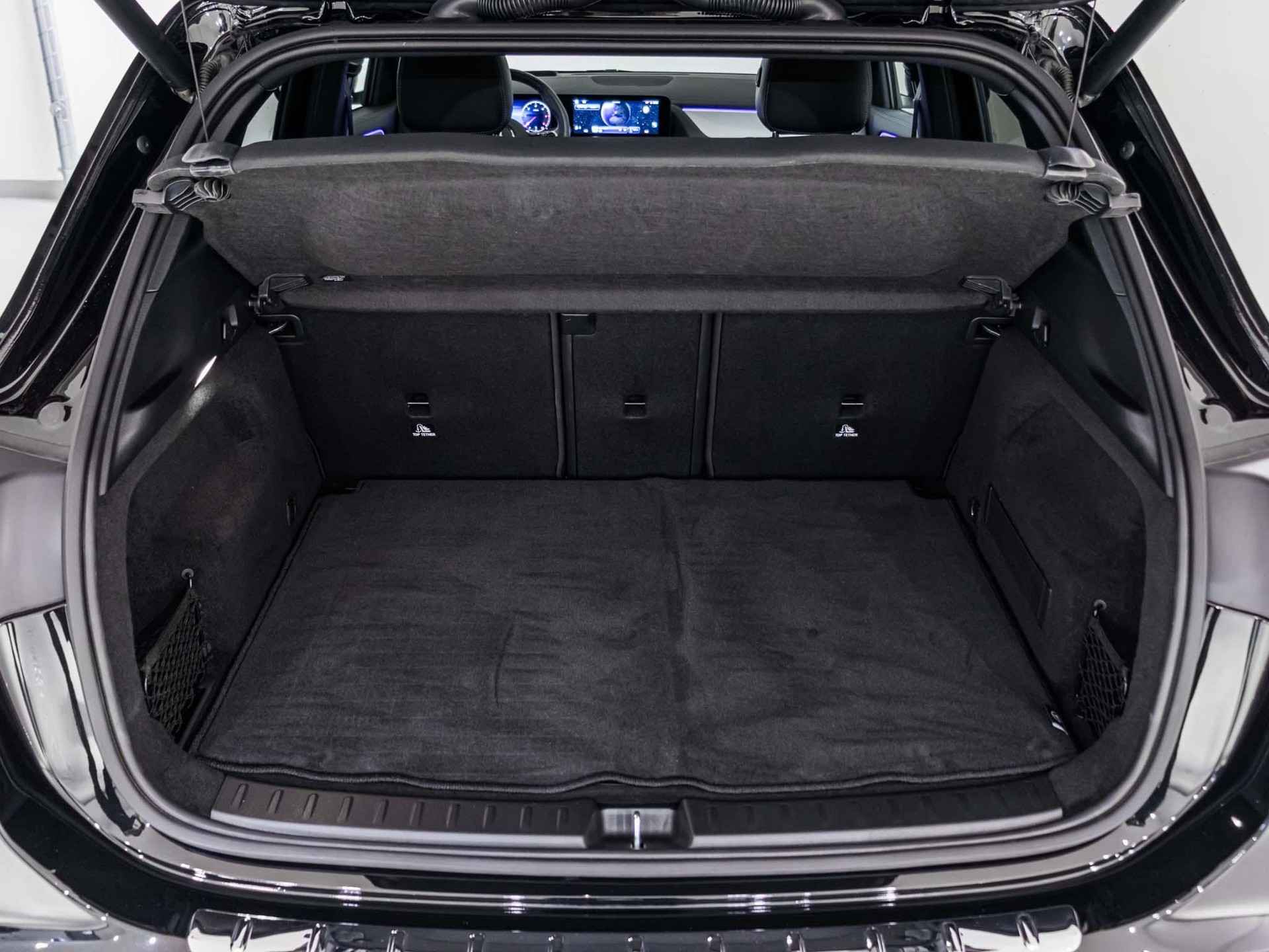 MERCEDES-BENZ GLA 220 d 4MATIC-image-13