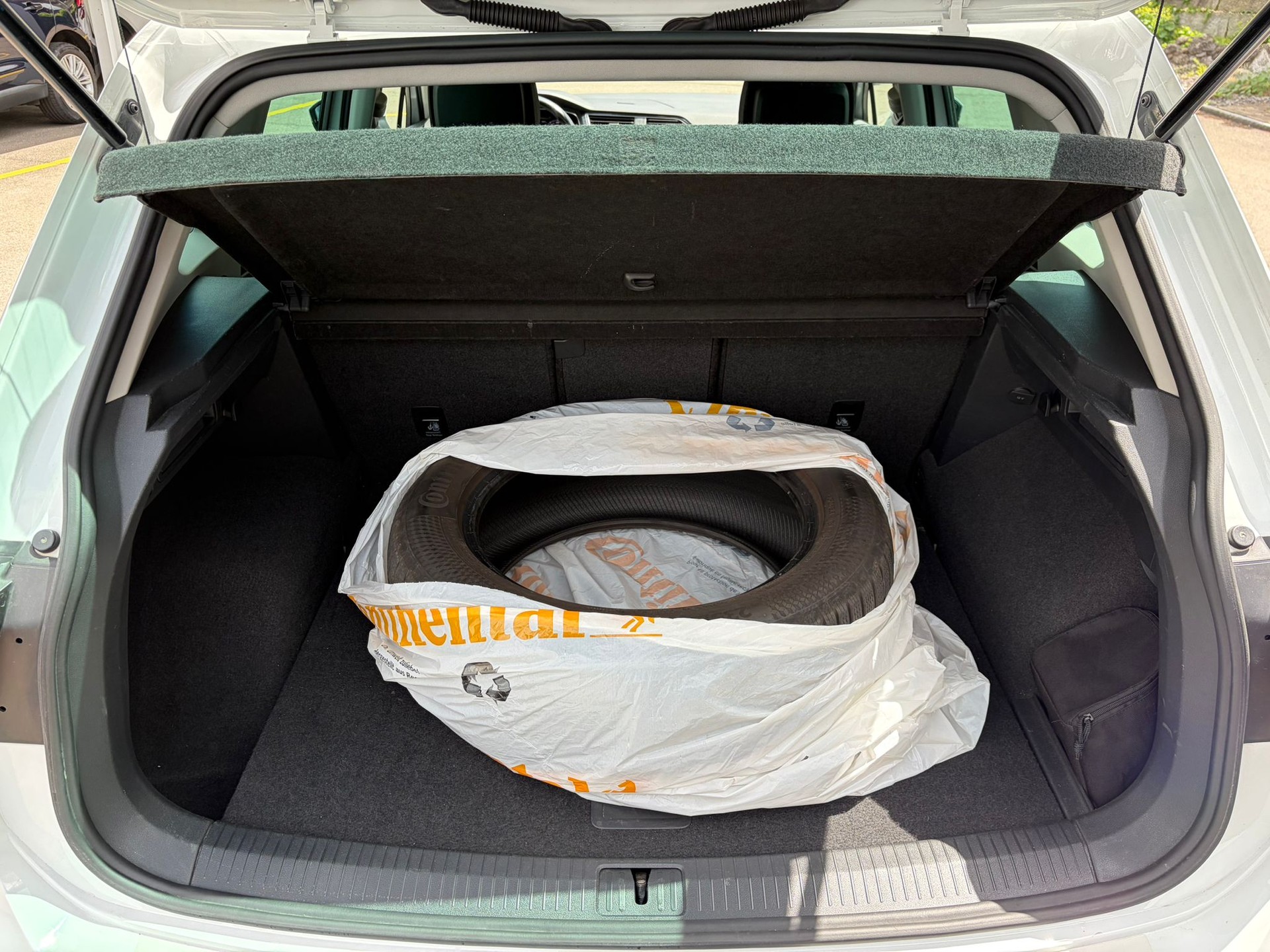 VW Tiguan 2.0TSI Highline 4Motion-image-7