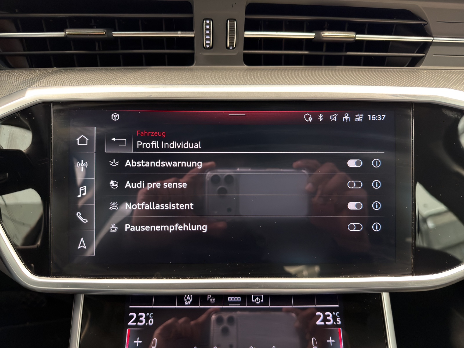 AUDI A6 Avant 50 TDI Design quattro tiptronic - Anhängevorrichtung - Panoramadach - Lederausstattung - Matrix-LED-image-9