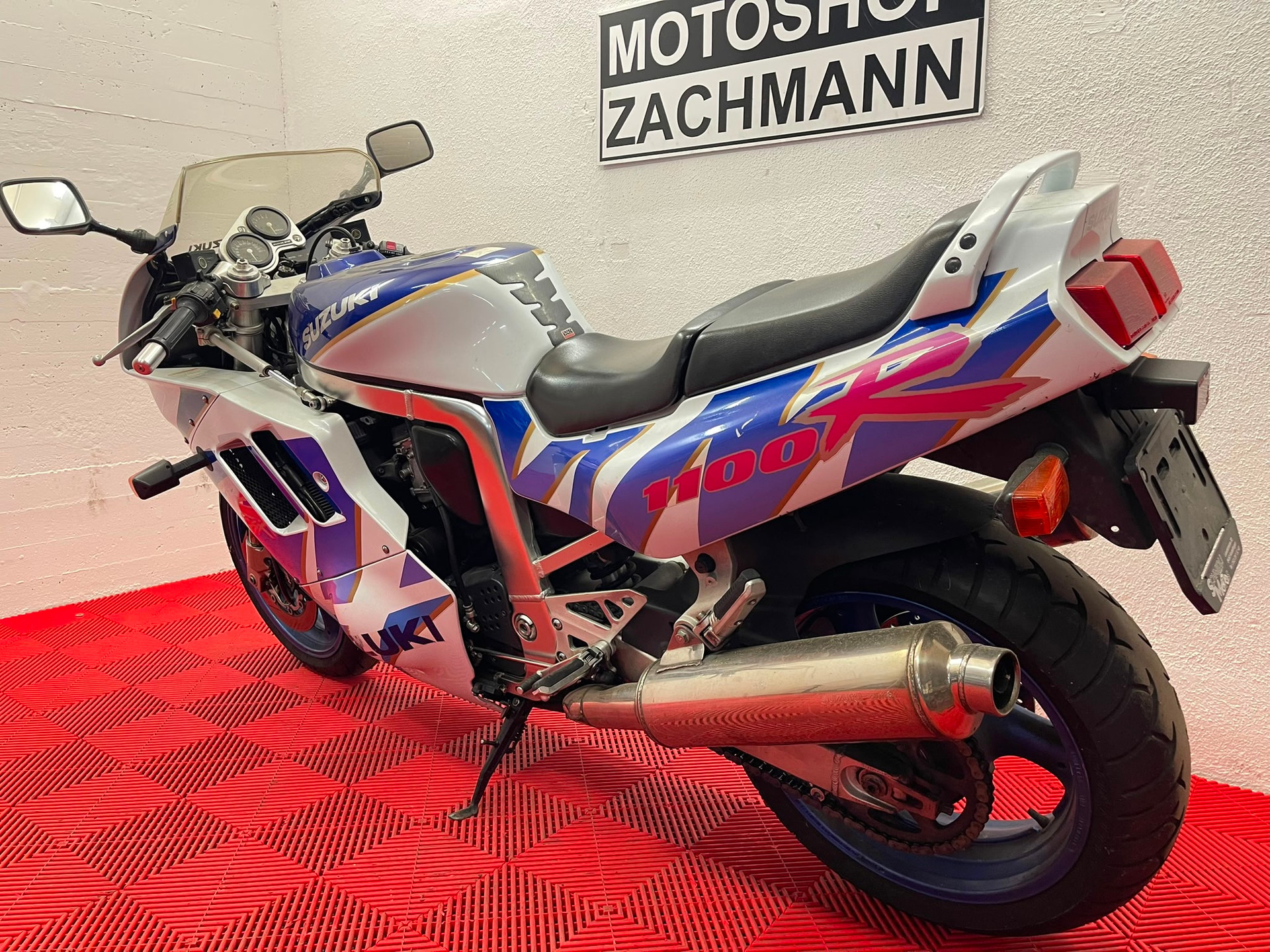 SUZUKI GSX-R 1100 M-image-6