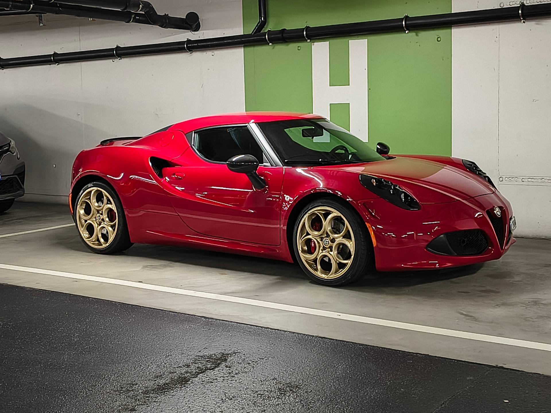 ALFA ROMEO Launch Edition-image-1