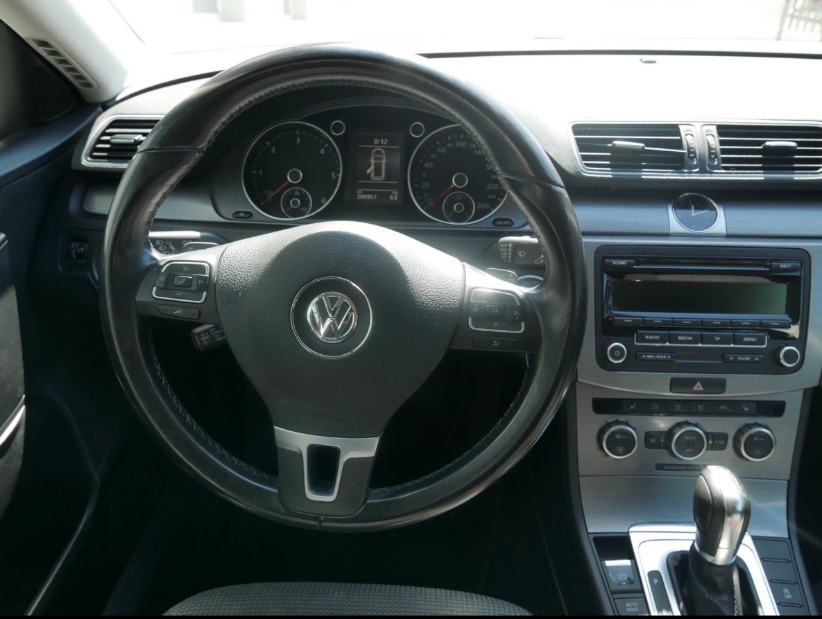 VW Passat Variant 2.0 TDI BMT Comfortline 4MDSG-image-7