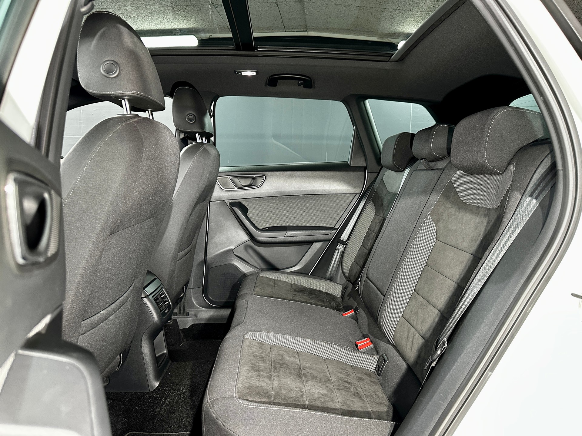 SEAT Ateca 2.0 TDI CR Xcellence 4Drive-image-29