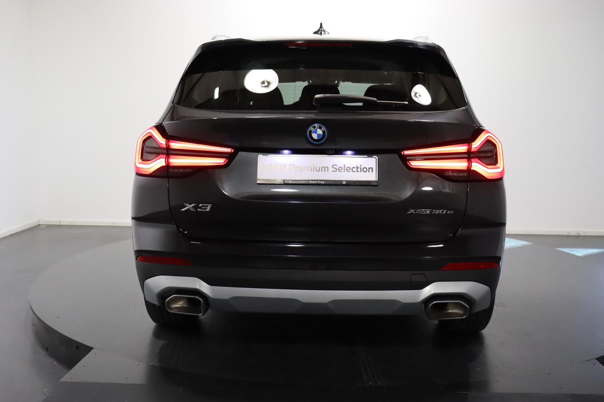 BMW X3 30e xDrive SAG-image-4