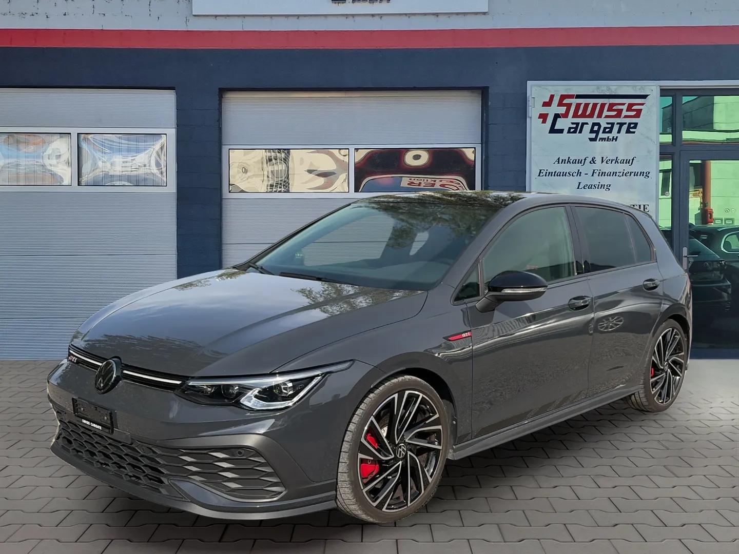 VW Golf 2.0 TSI GTI Clubsport DSG Black Style mit Harman/Kardon Soundsystem & Rückfahrkamera + kompl. Winterräder-showroom-element-3