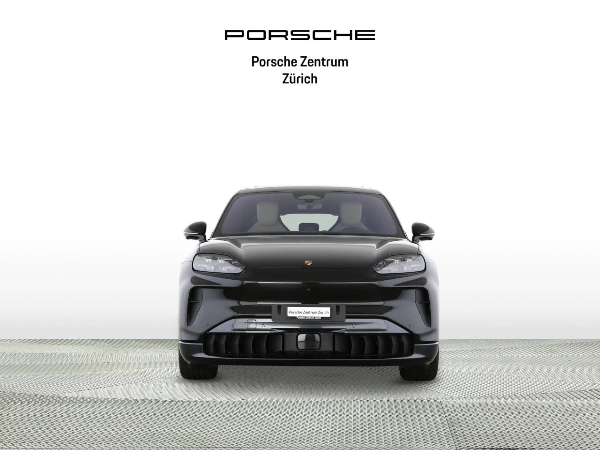 PORSCHE Cayenne Electric-image-6