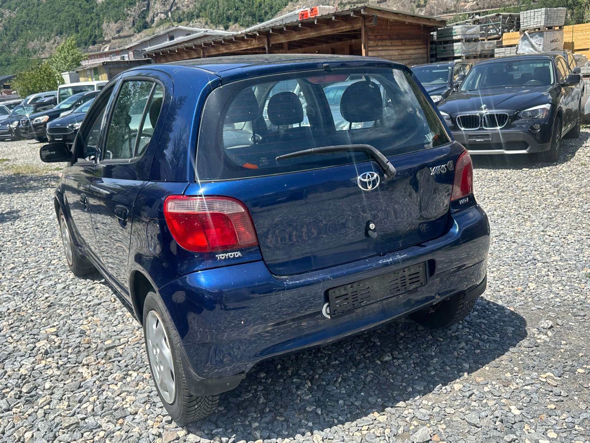 TOYOTA Yaris 1.3 Linea Sol-image-4