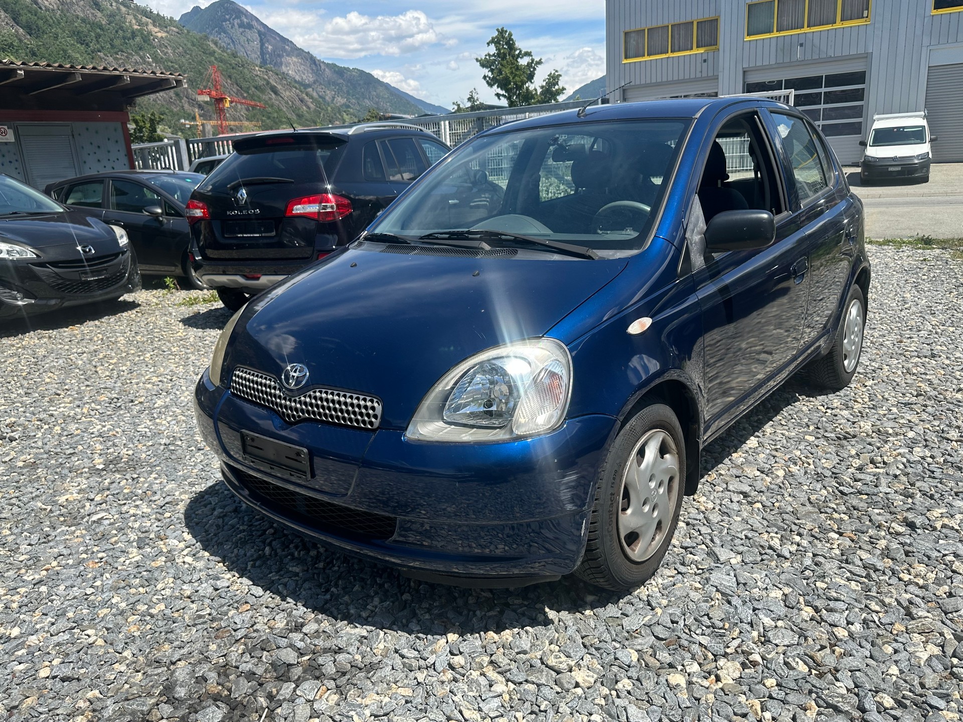 TOYOTA Yaris 1.3 Linea Sol-image-0