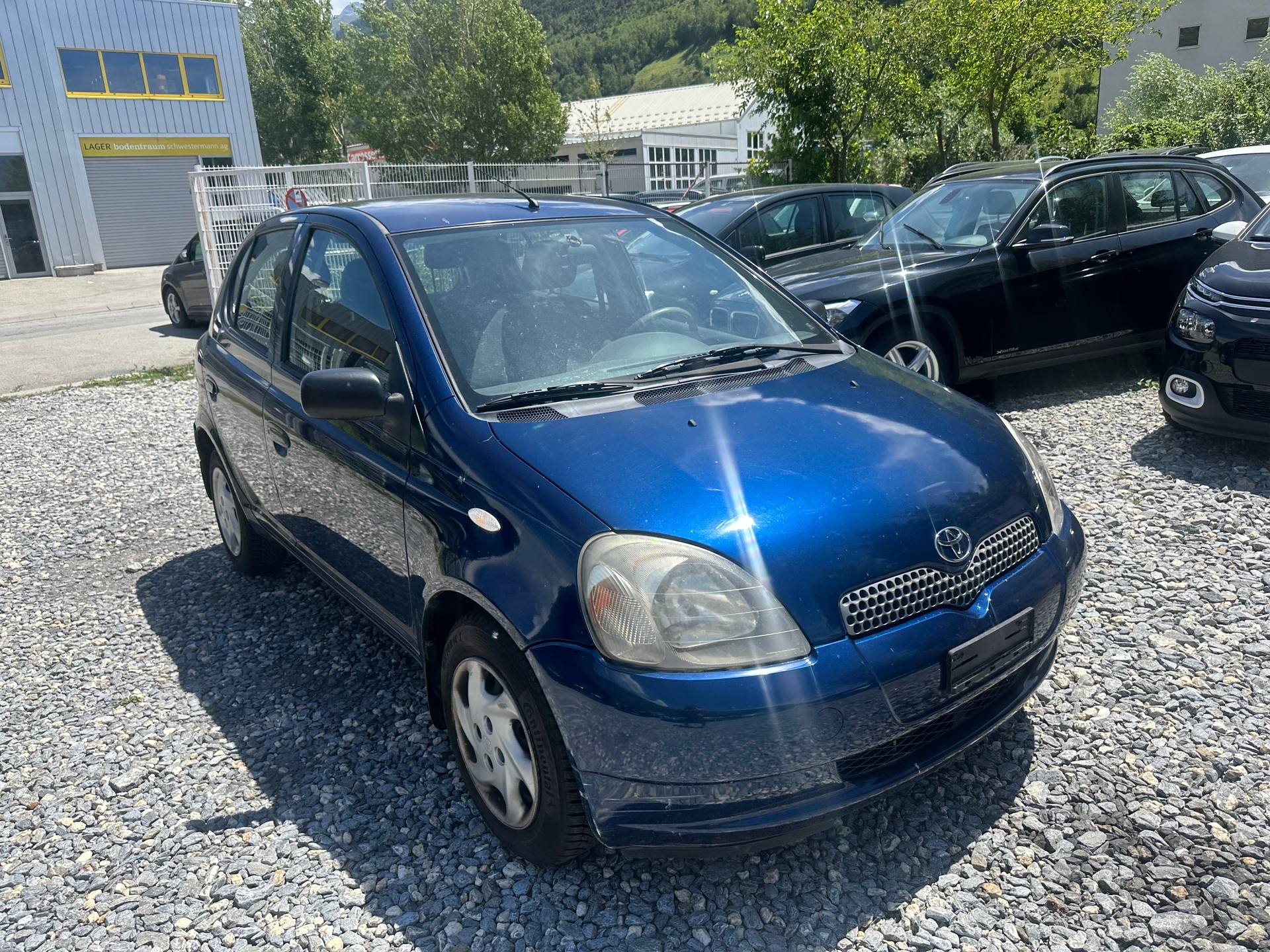 TOYOTA Yaris 1.3 Linea Sol-image-12