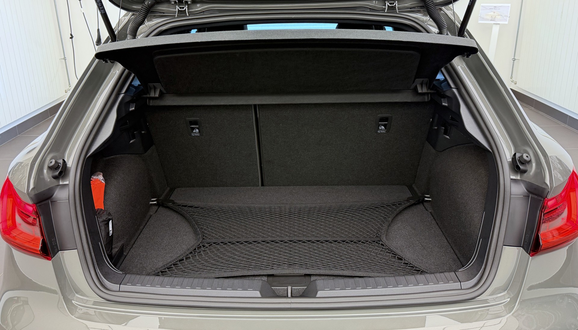 AUDI A1 Sportback 40 TFSI S Line S-tronic-image-19