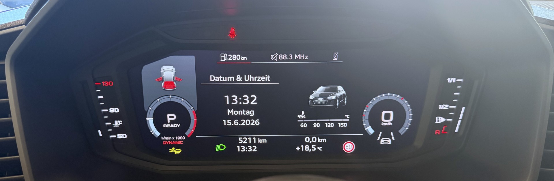 AUDI A1 Sportback 40 TFSI S Line S-tronic-image-9