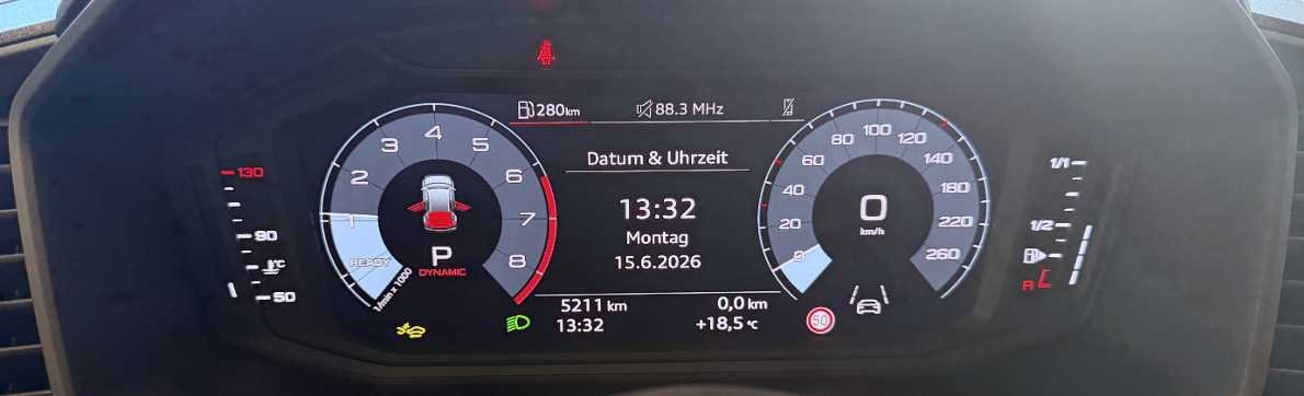 AUDI A1 Sportback 40 TFSI S Line S-tronic-image-10