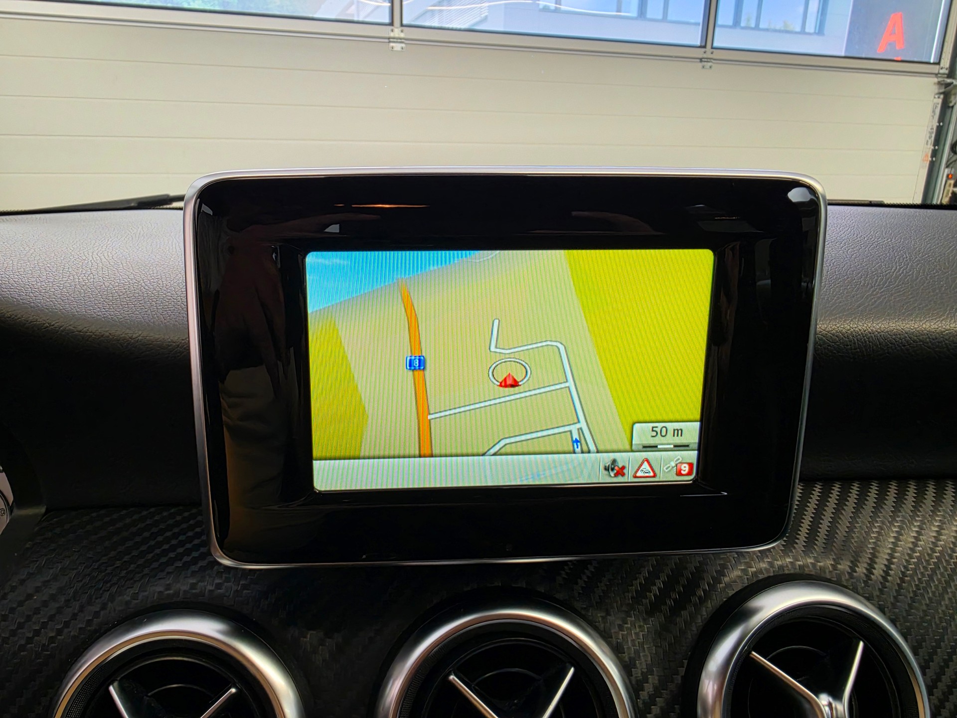 MERCEDES-BENZ A 180 CDI AMG Line 7G-DCT-image-6