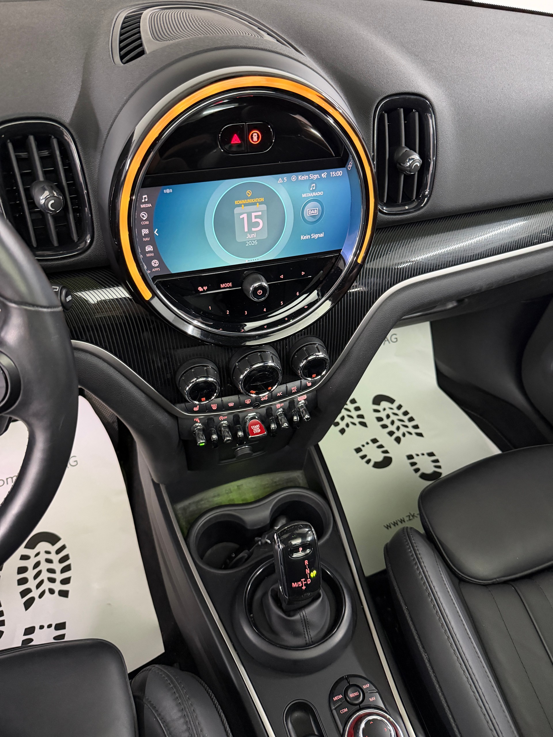 MINI Countryman Cooper S MOONWALK GREY Trafalgar ALL4 Steptronic / RF-Kamera / Head-Up-Display / Panoramadach / Komfortzugang /-image-15
