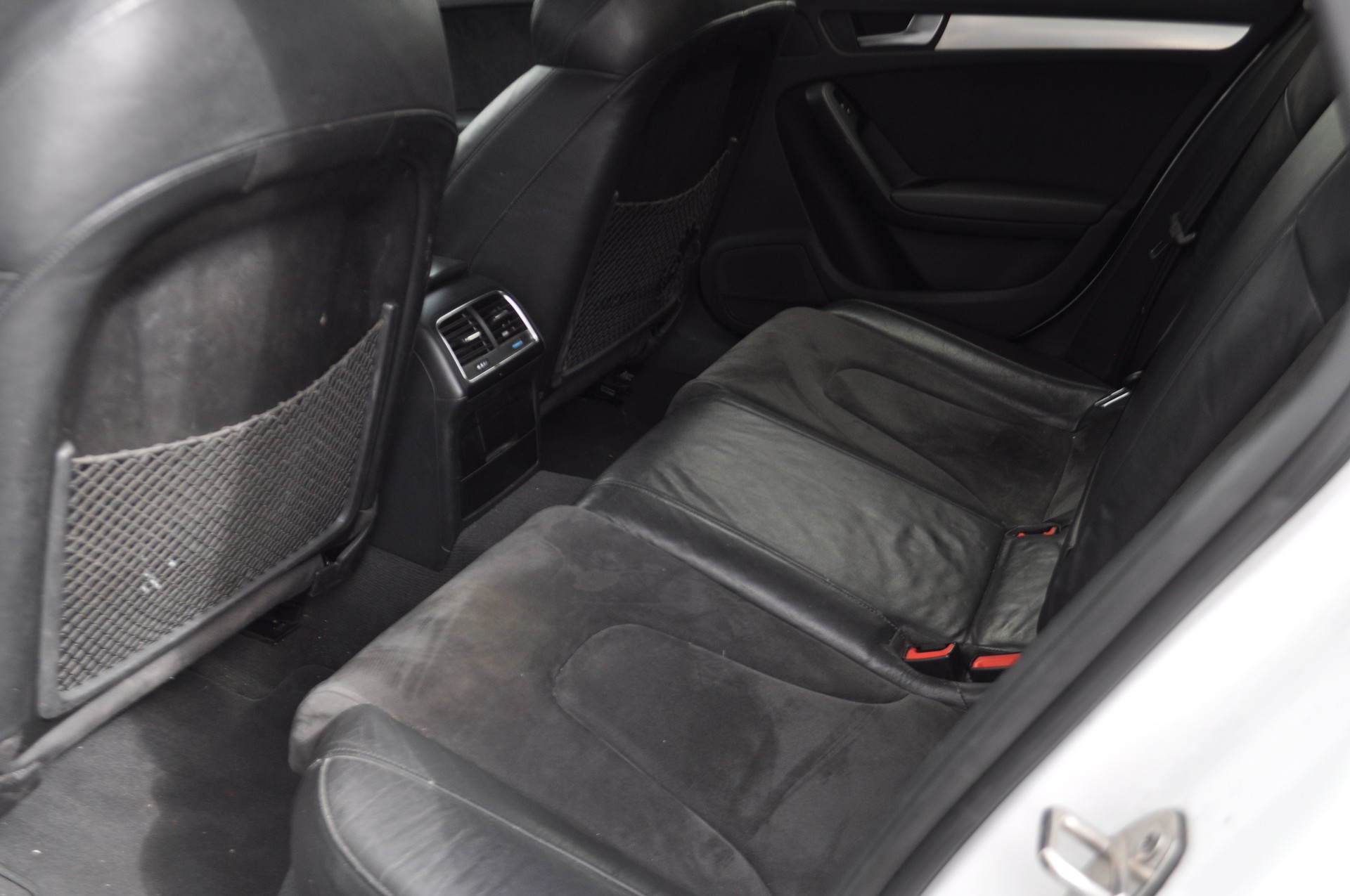 AUDI A4 Avant 1.8 TFSI-image-8
