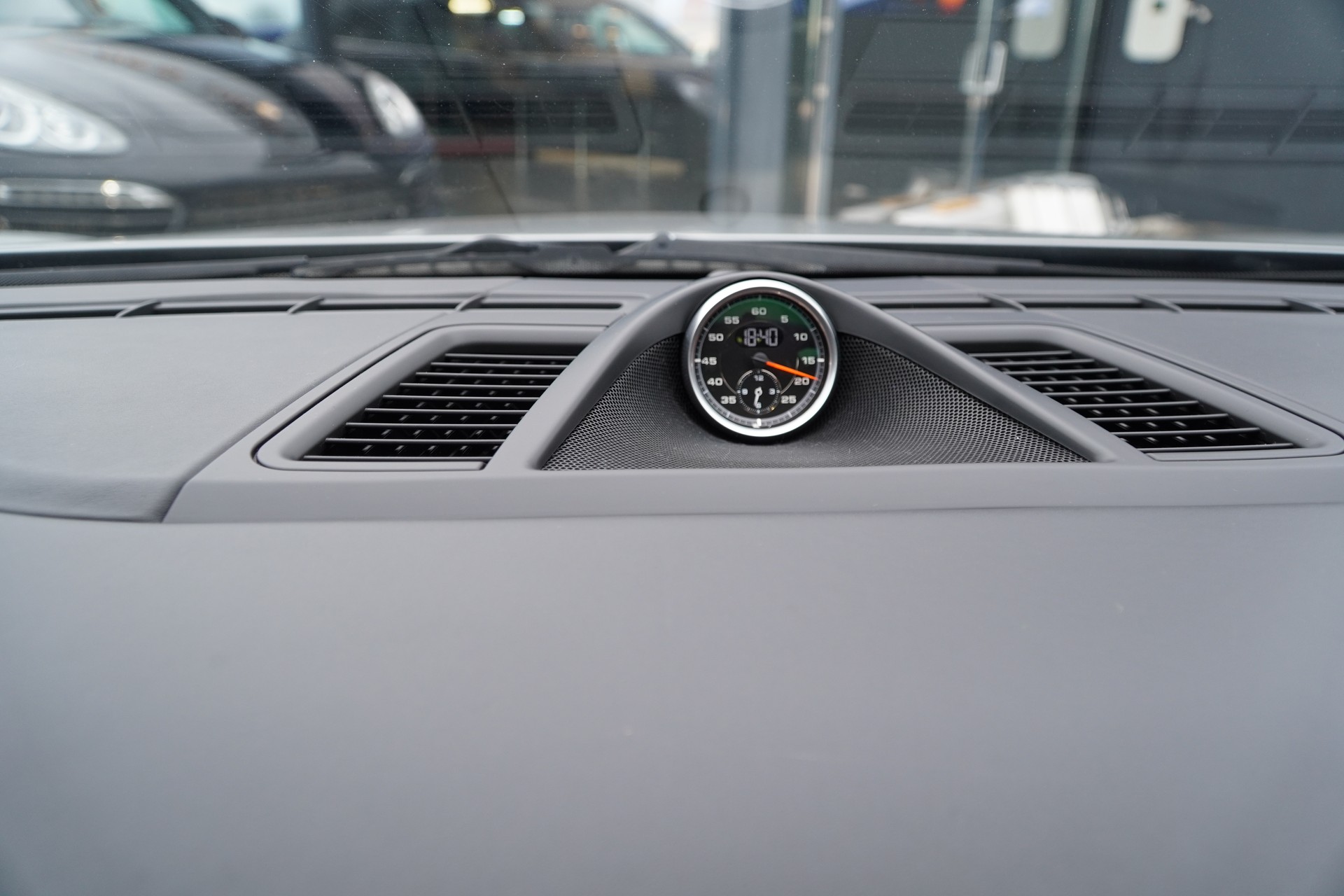 PORSCHE Panamera Turbo S 4.8 PDK-image-19