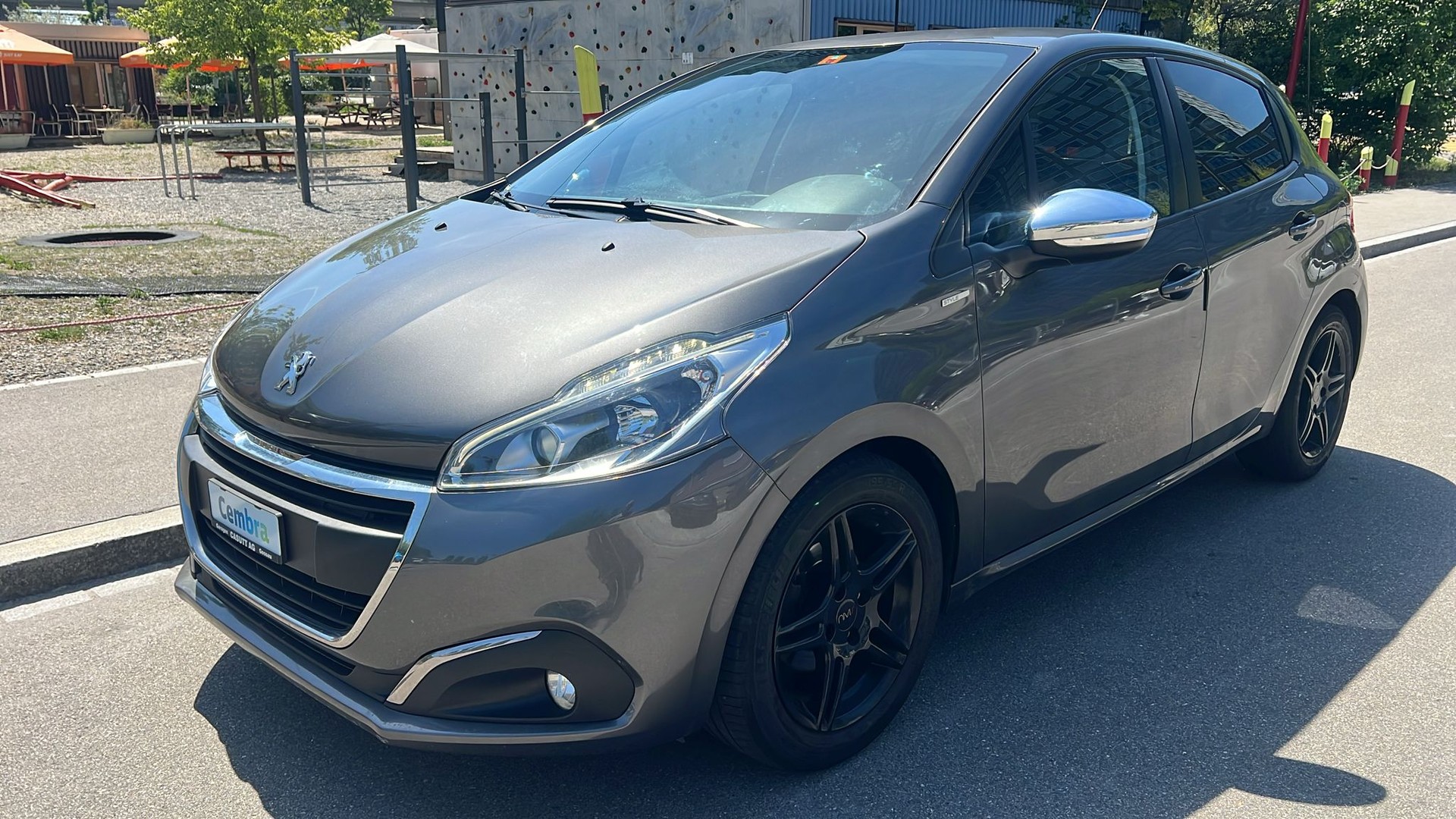 PEUGEOT 208 1.2 PureTech Style ETG5-image-0