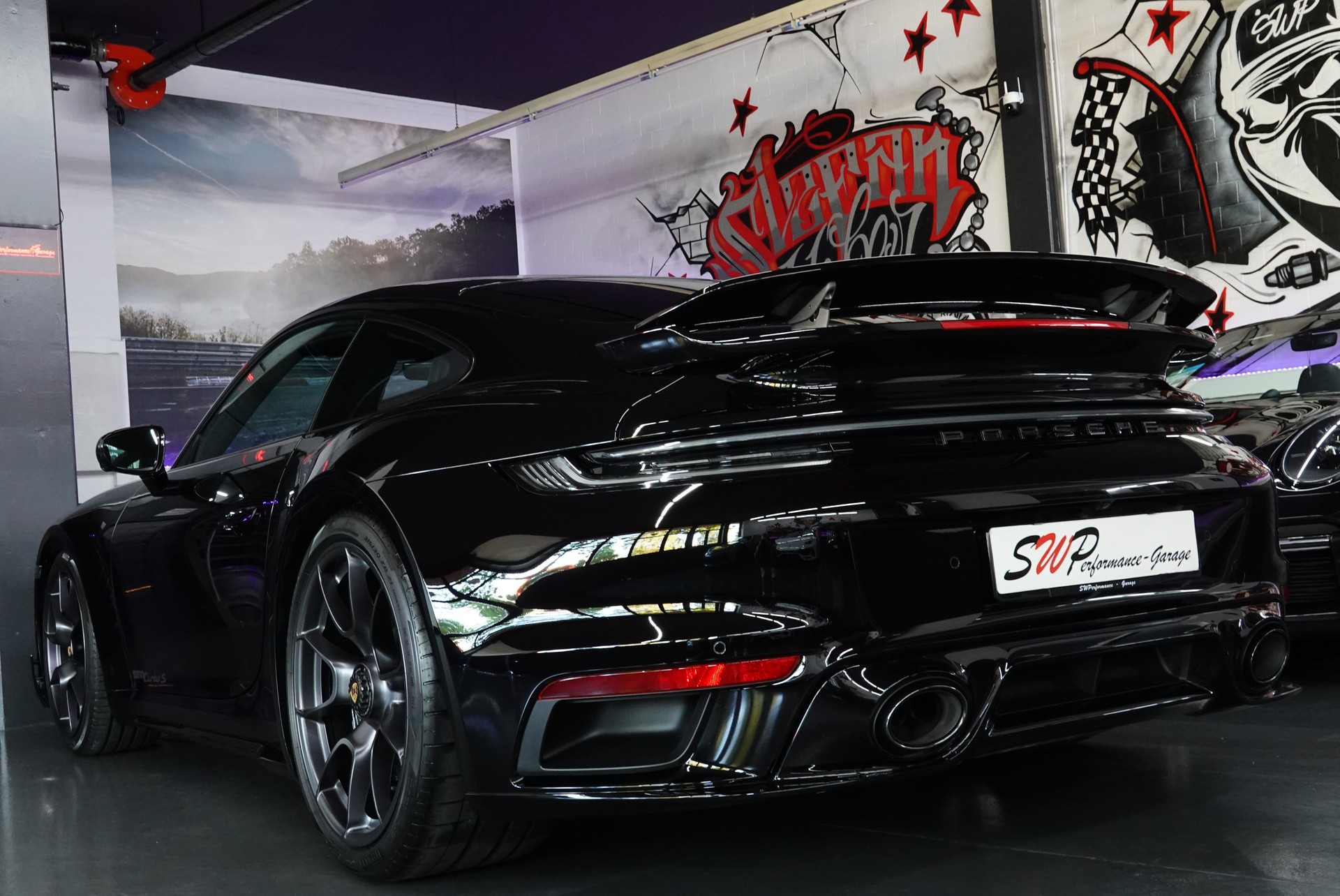 PORSCHE 911 TURBO S PDK BLACK 992.1 APPROVED // LIFT // AERO KIT. // TRAUM FZ // VOLLENDET-image-10