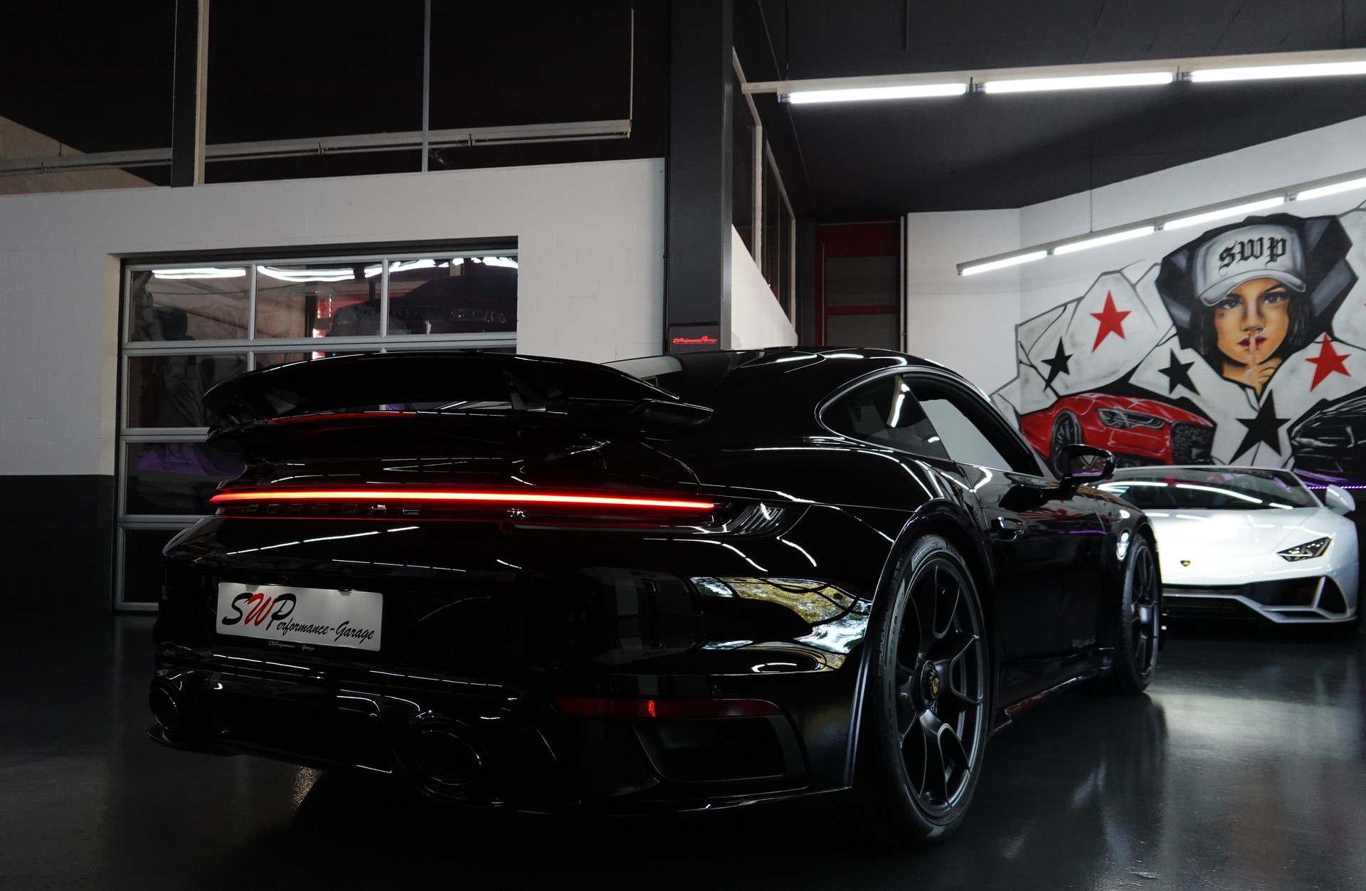 PORSCHE 911 TURBO S PDK BLACK 992.1 APPROVED // LIFT // AERO KIT. // TRAUM FZ // VOLLENDET-image-55