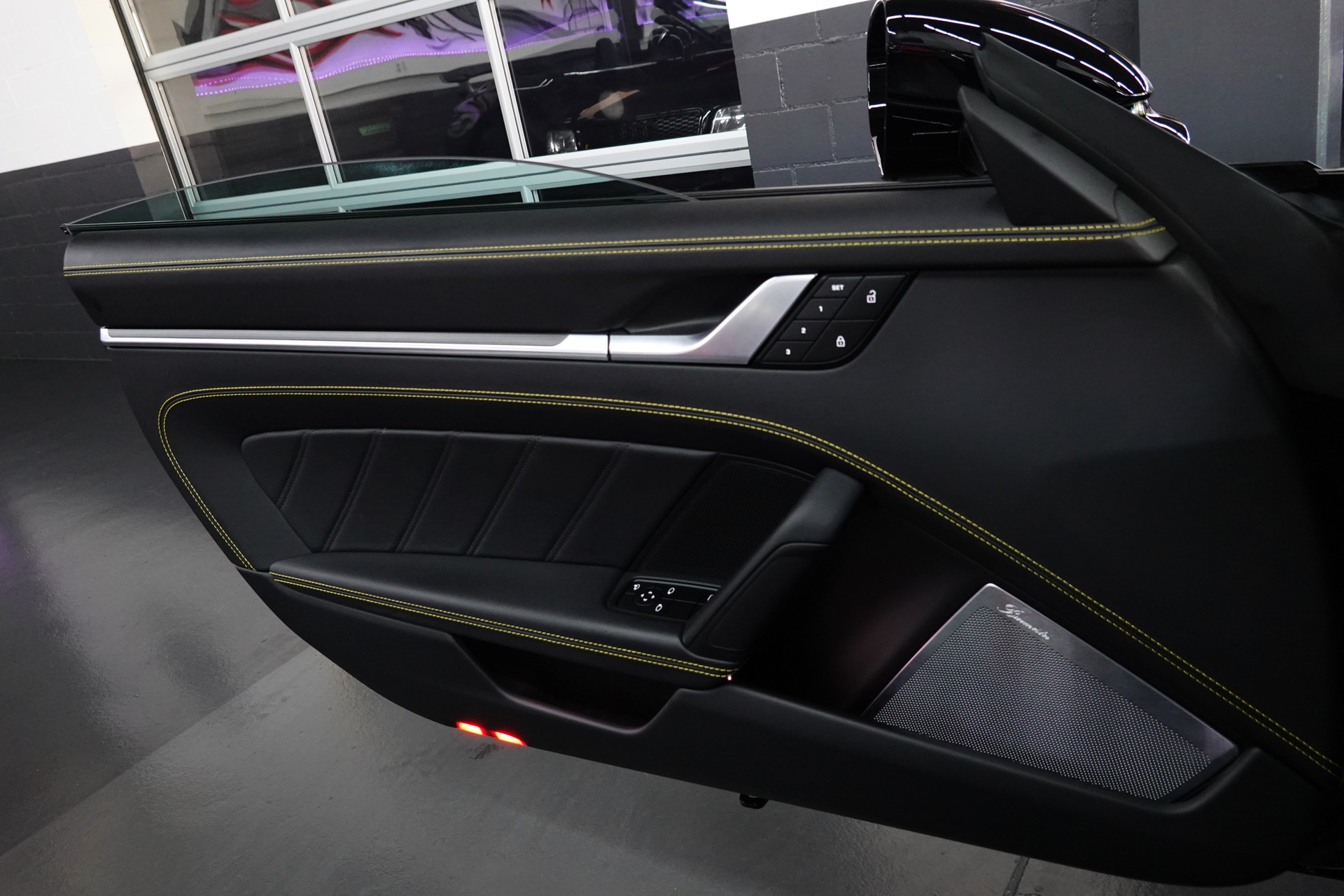 PORSCHE 911 TURBO S PDK BLACK 992.1 APPROVED // LIFT // AERO KIT. // TRAUM FZ // VOLLENDET-image-38