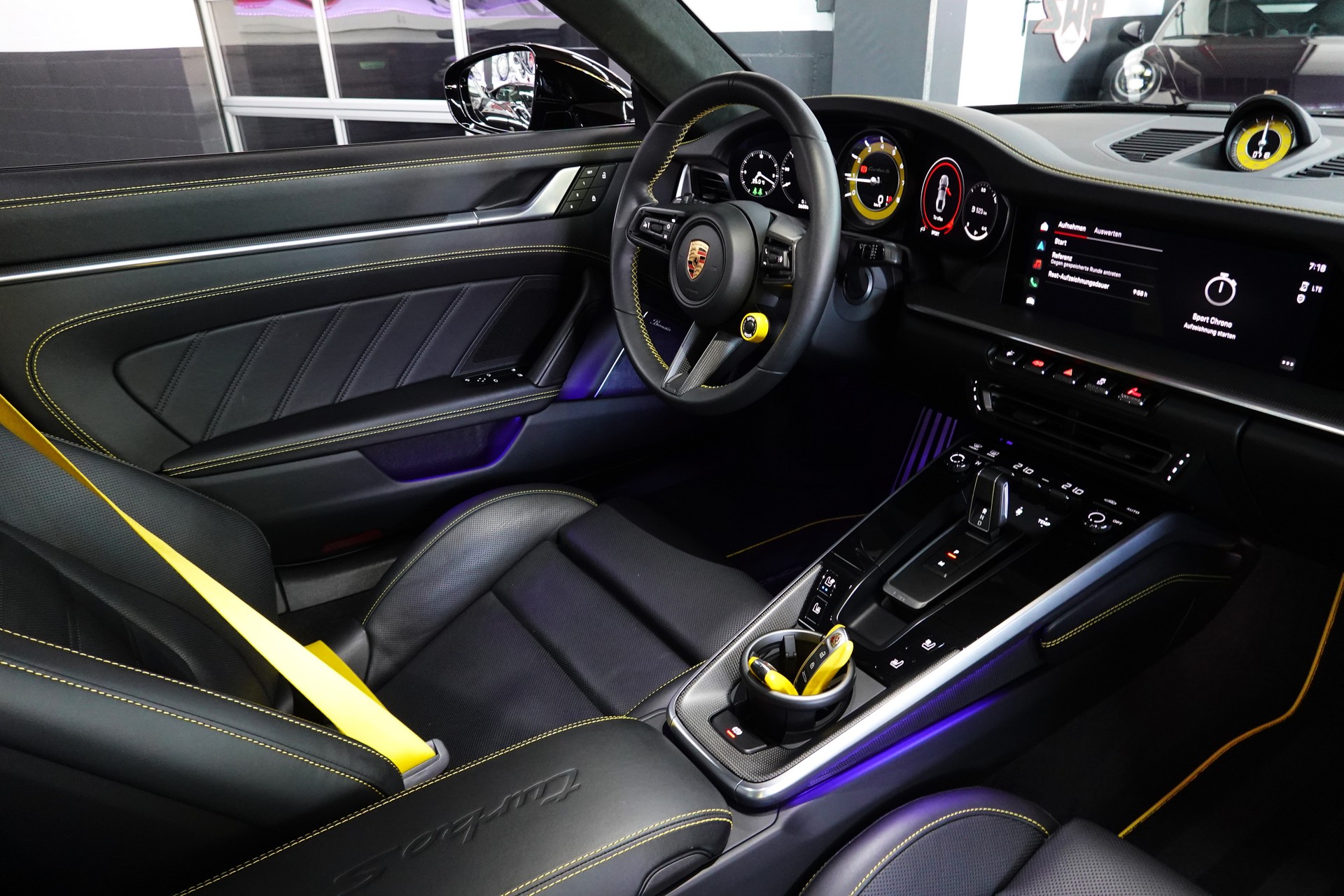 PORSCHE 911 TURBO S PDK BLACK 992.1 APPROVED // LIFT // AERO KIT. // TRAUM FZ // VOLLENDET-image-48