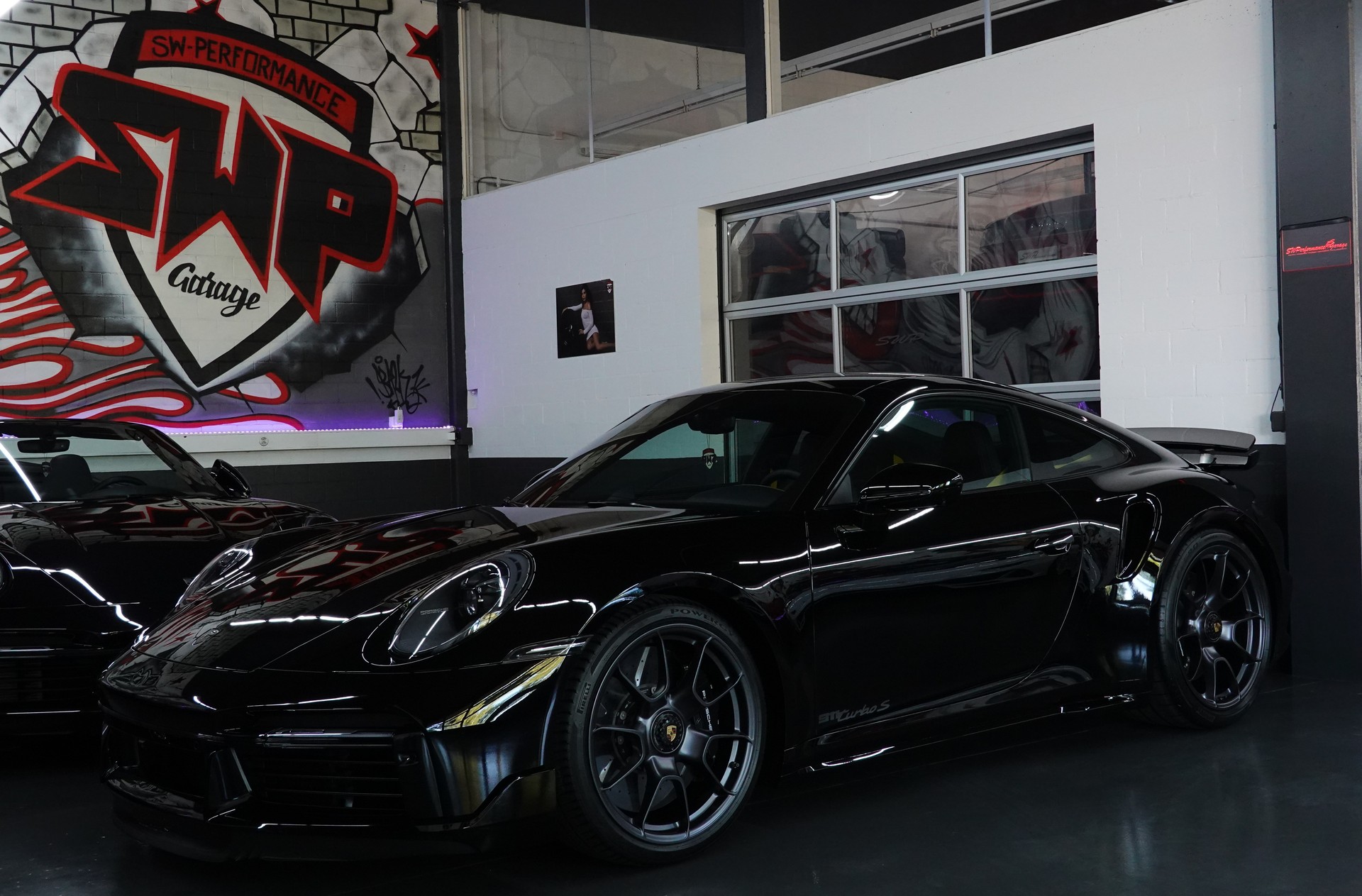 PORSCHE 911 TURBO S PDK BLACK 992.1 APPROVED // LIFT // AERO KIT. // TRAUM FZ // VOLLENDET-image-0
