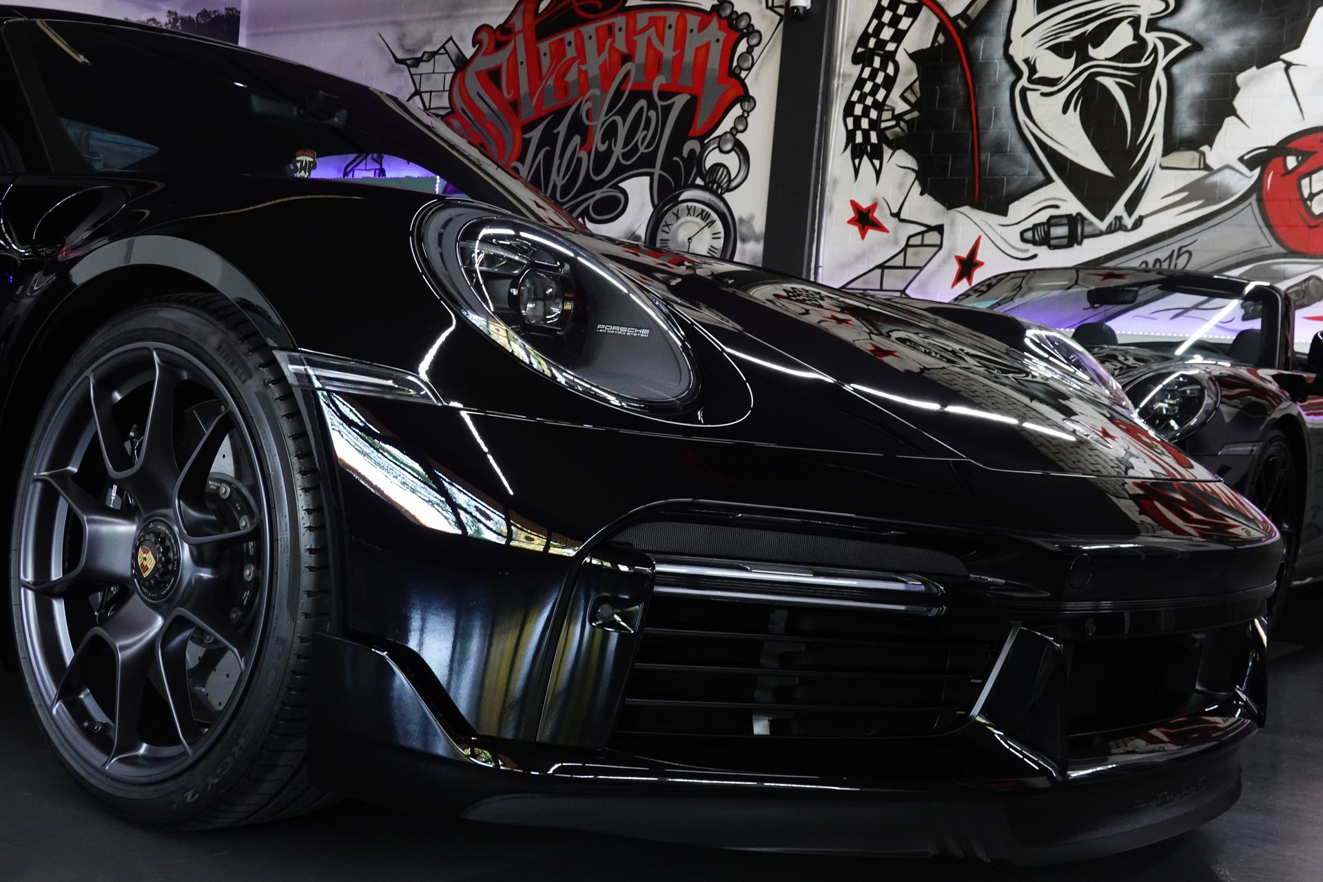 PORSCHE 911 TURBO S PDK BLACK 992.1 APPROVED // LIFT // AERO KIT. // TRAUM FZ // VOLLENDET-image-18