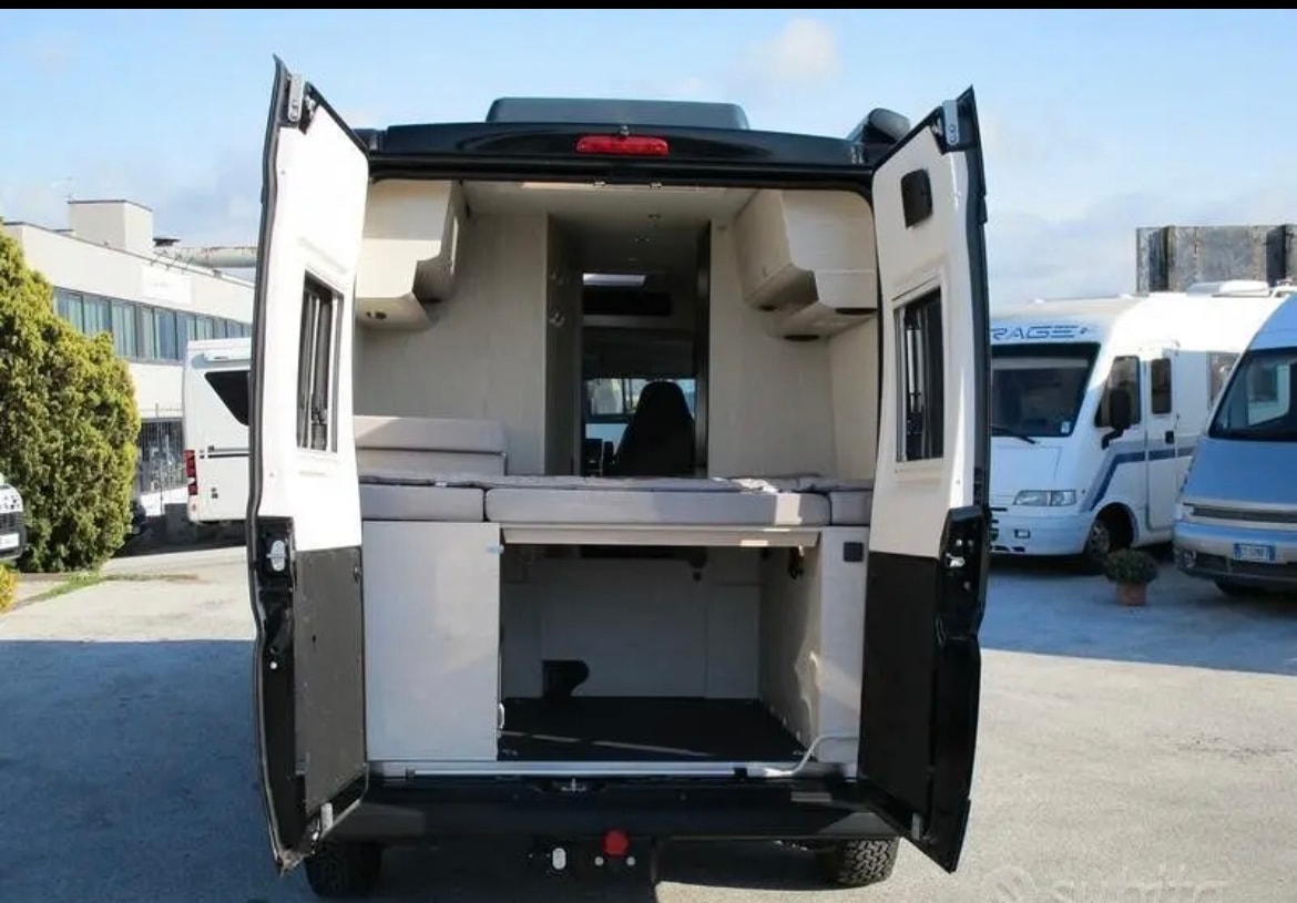 TOURNE MOBIL Black Edition-image-1